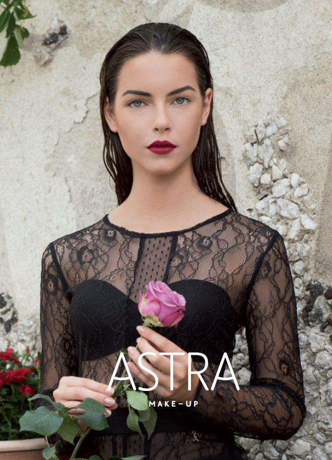 Astra Make Up